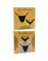String noir en dentelle avec bijou cœur doré