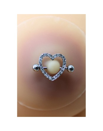 Paire de cache-tétons piercing barre coeur faux diamant peau claire 