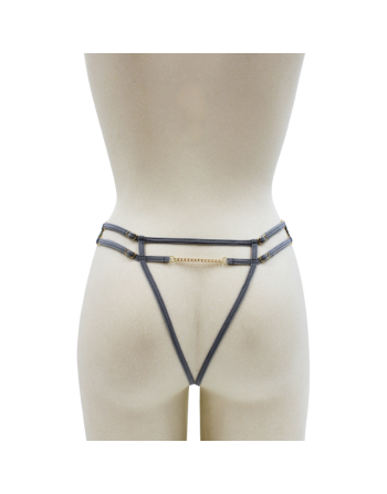 String gris avec bijou couleur aléatoire et chaîne dorée