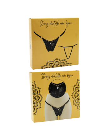 String noir en dentelle avec bijou et chaîne dorée